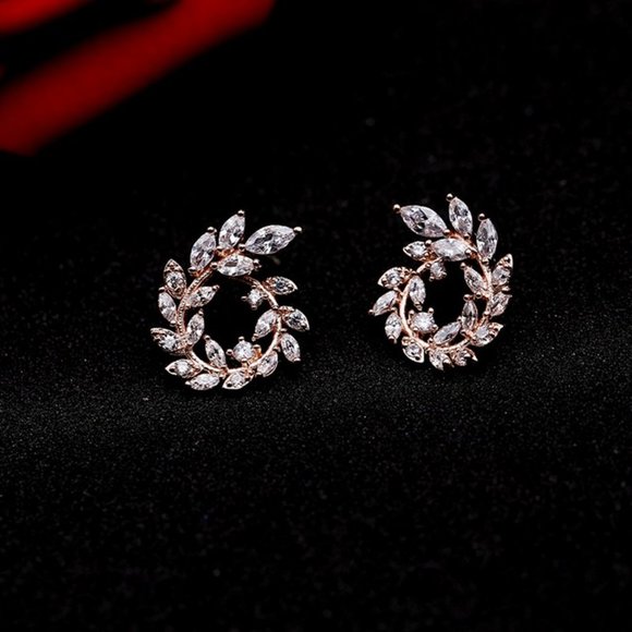 *925 Sterling Silver Diamond Leaf Branch Earrings - Picture 4 of 9